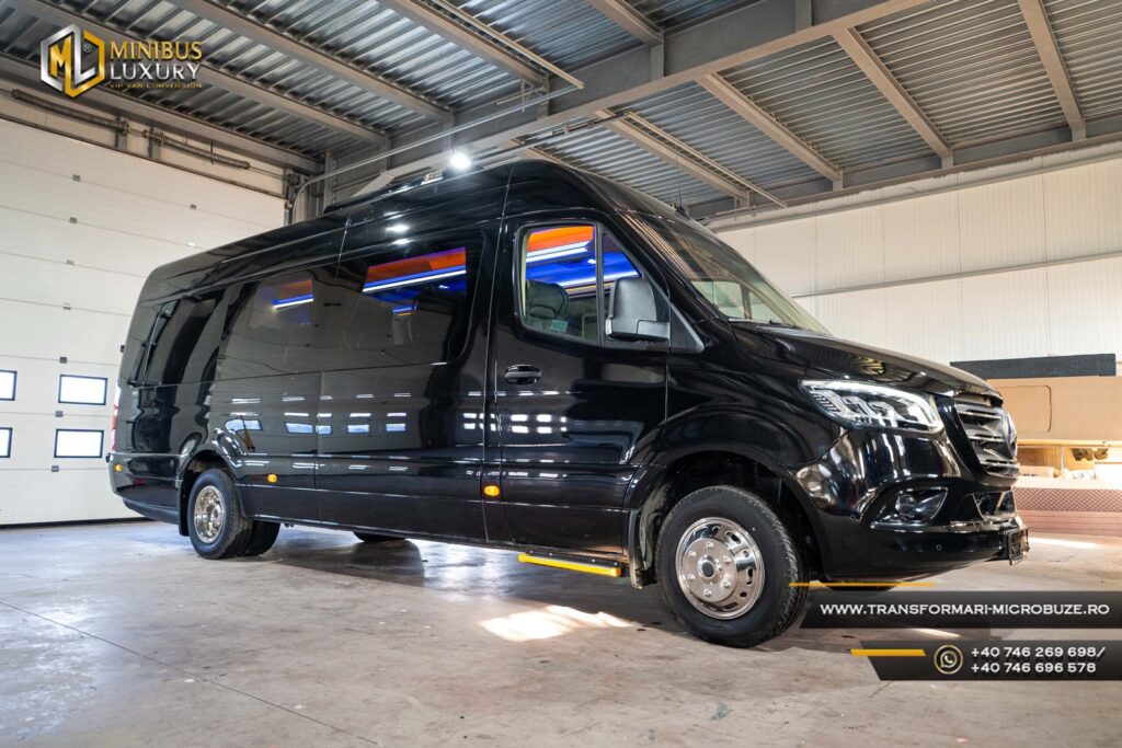 Vanzari microbuze Mercedes Sprinter din stoc