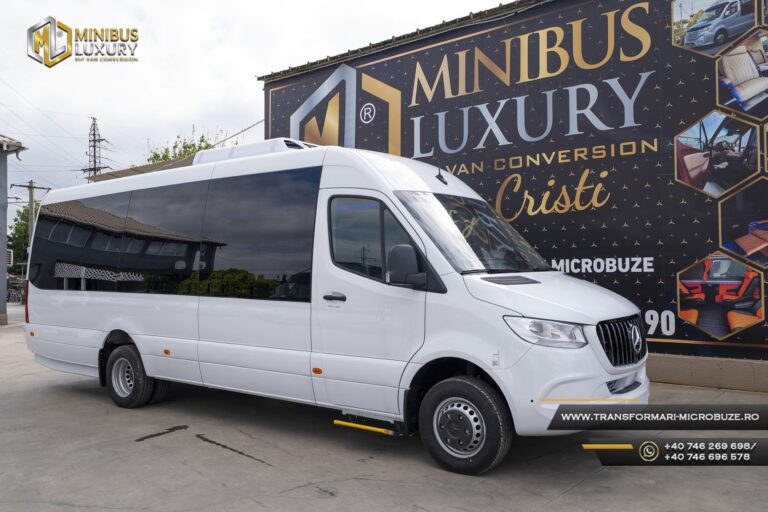 Carosare minibus Mercedes Sprinter clasa Confort 22+1+1 locuri