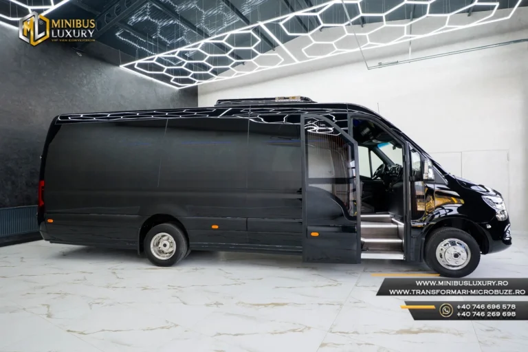 Carosari Mercedes Sprinter 22+1+1 locuri Minibus Luxury by Cristi Sibiu