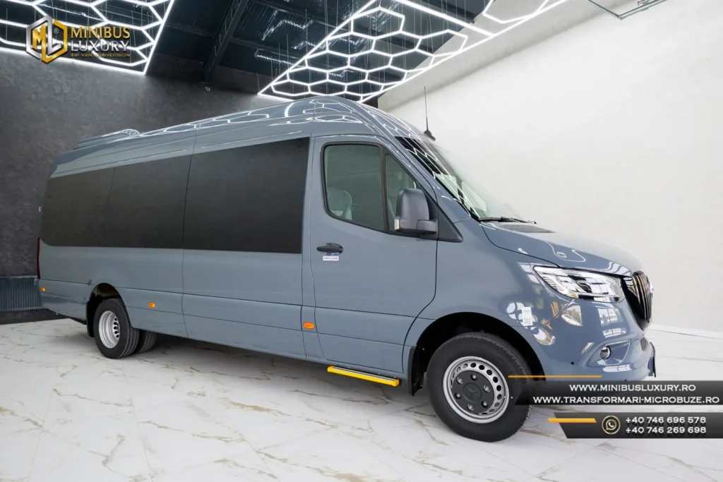 Carosare Mercedes Sprinter 19+1+1 locuri, microbuz transformat de Minibus Luxury by Cristi Ploiesti ML80 (11)